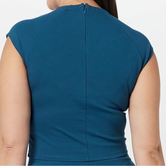 The Drop Women's Eloisa Cap Sleeve Crop Top - Picture 2 of 2